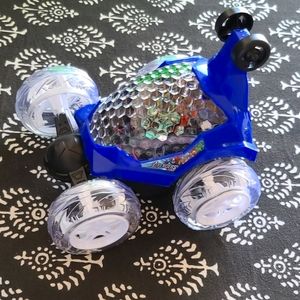Toy car